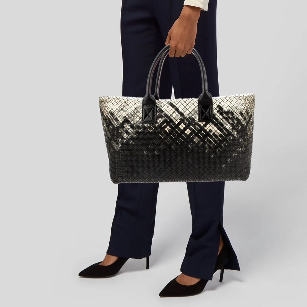 BOTTEGA VENETA Limited Cabat MM clear pvc black leather intrecciato tote bag